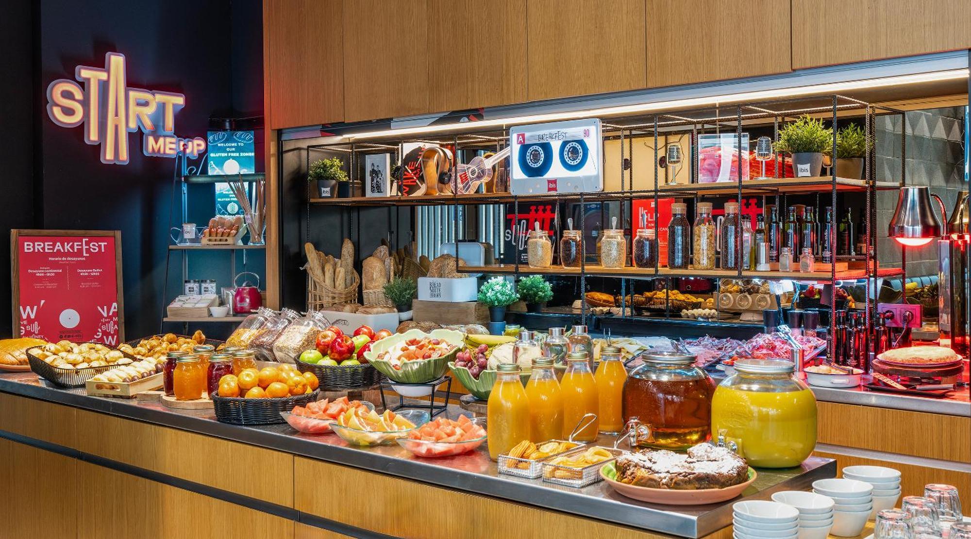 Ibis Plaza Glòries 22@ Hotel Barcellona
