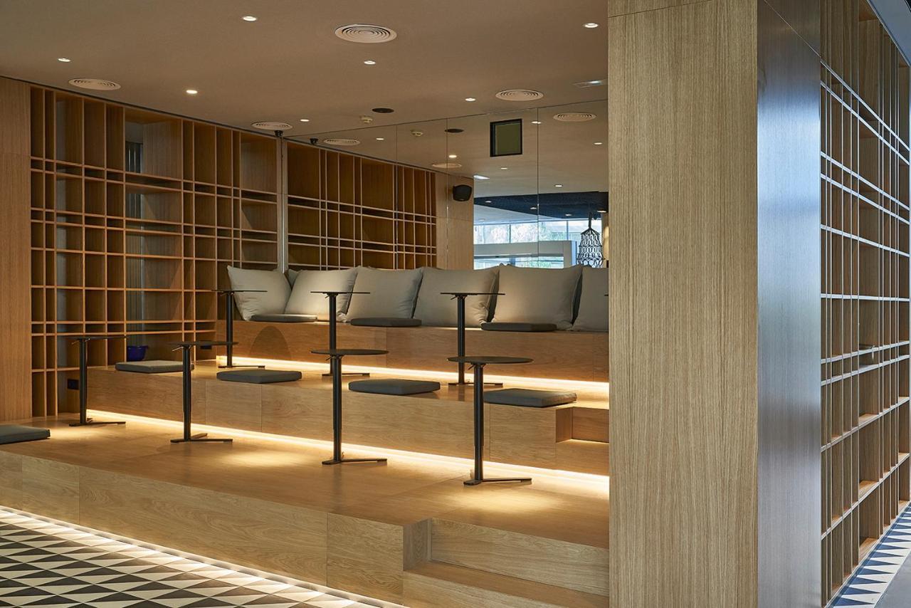 Hotel Ibis Plaza Glòries 22@ 2*